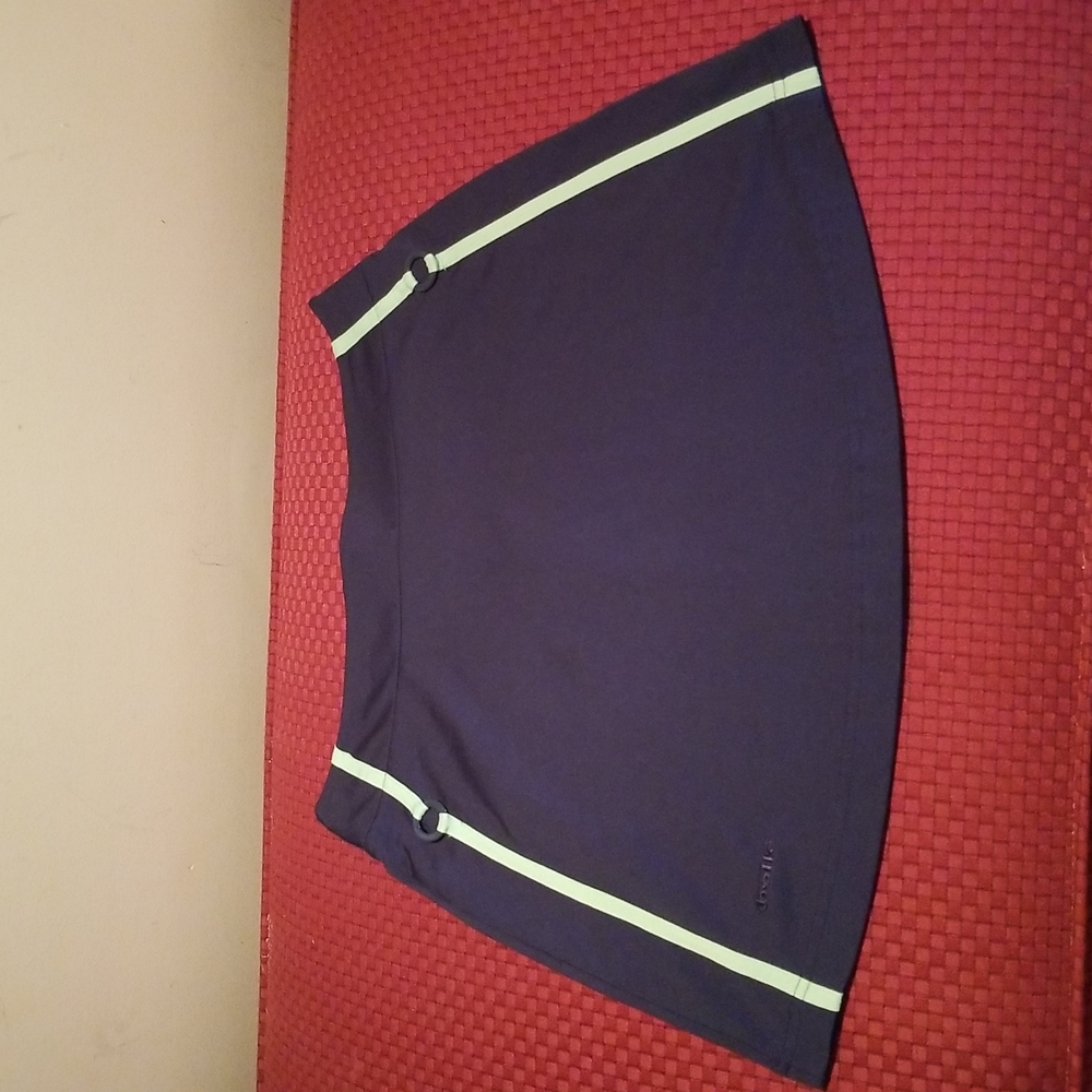 Bolle Sport Navy Tennis Golf Skirt with Green Trim No Undershorts Zippered back